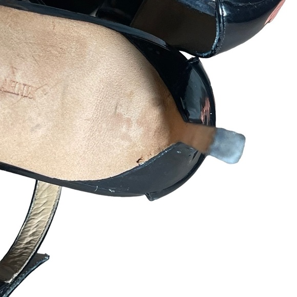 Manolo Blahnik Chaos Black Patent Leather Ankle Strap Sandals 8.5 US 38.5 EU - Picture 16 of 16